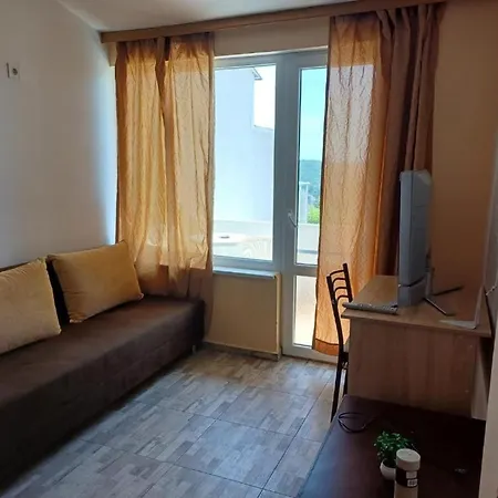 крин Vendégház *